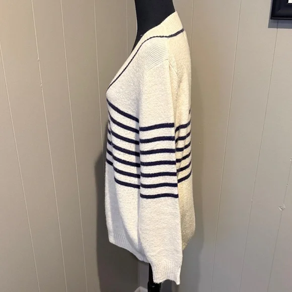 B25 MNG Mango Women Large Cream and Navy Striped V-Neck Sweater Comfy Preppy - Picture 5 of 6
